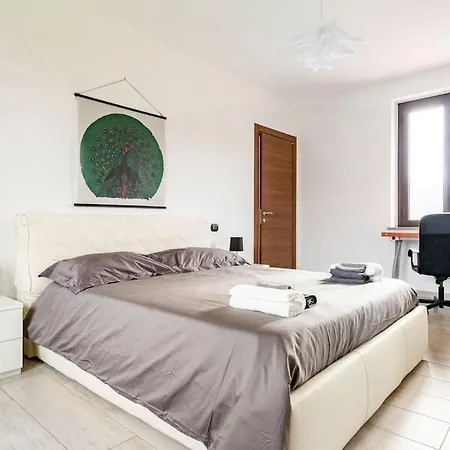 Lussuosa Nel Monferrato-netflix & Wifi-residenza Il Moro * Pecetto di Valenza